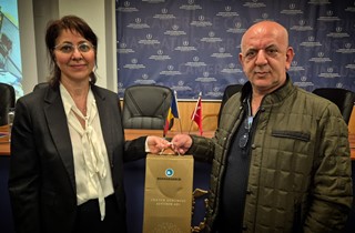 Uluslararası Temaslar Meyvesini Verdi: Gemlik ve Köstence Ticaret Odaları Arasında İş Birliği Protokolü İmzalandı